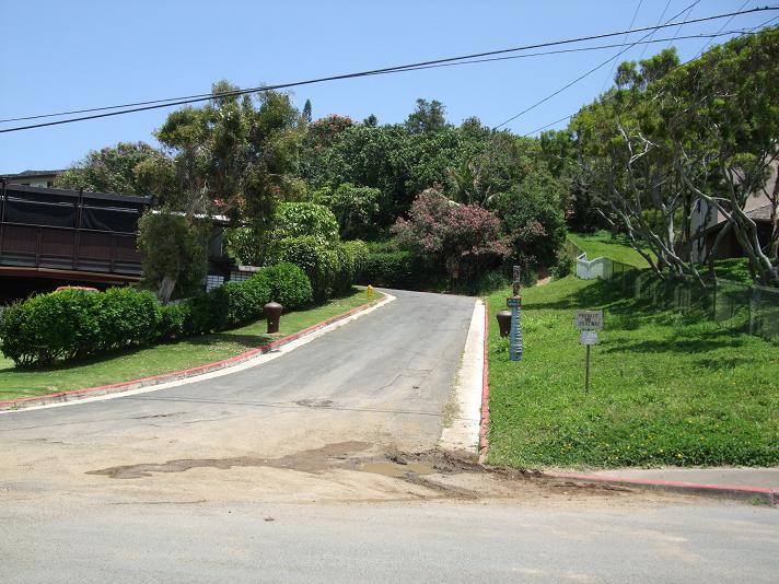 Private Drive Way to The Pillbox Hiking Trail