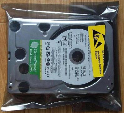 静電防止袋に入れたHDD